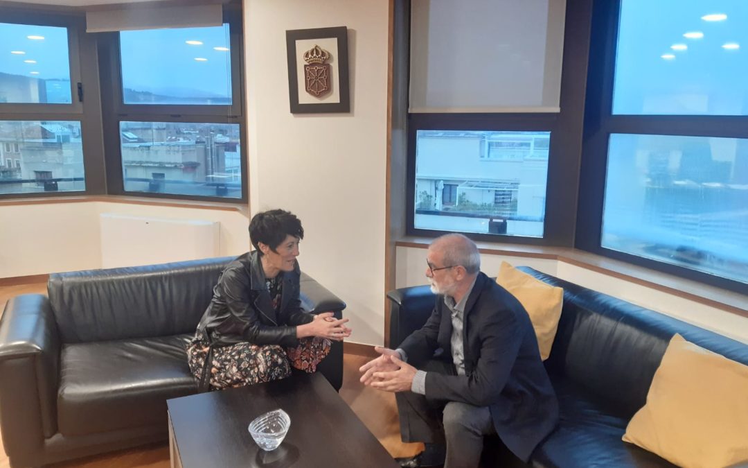 Reunión de Ignacio Cabeza con la consejera de Economía y Hacienda